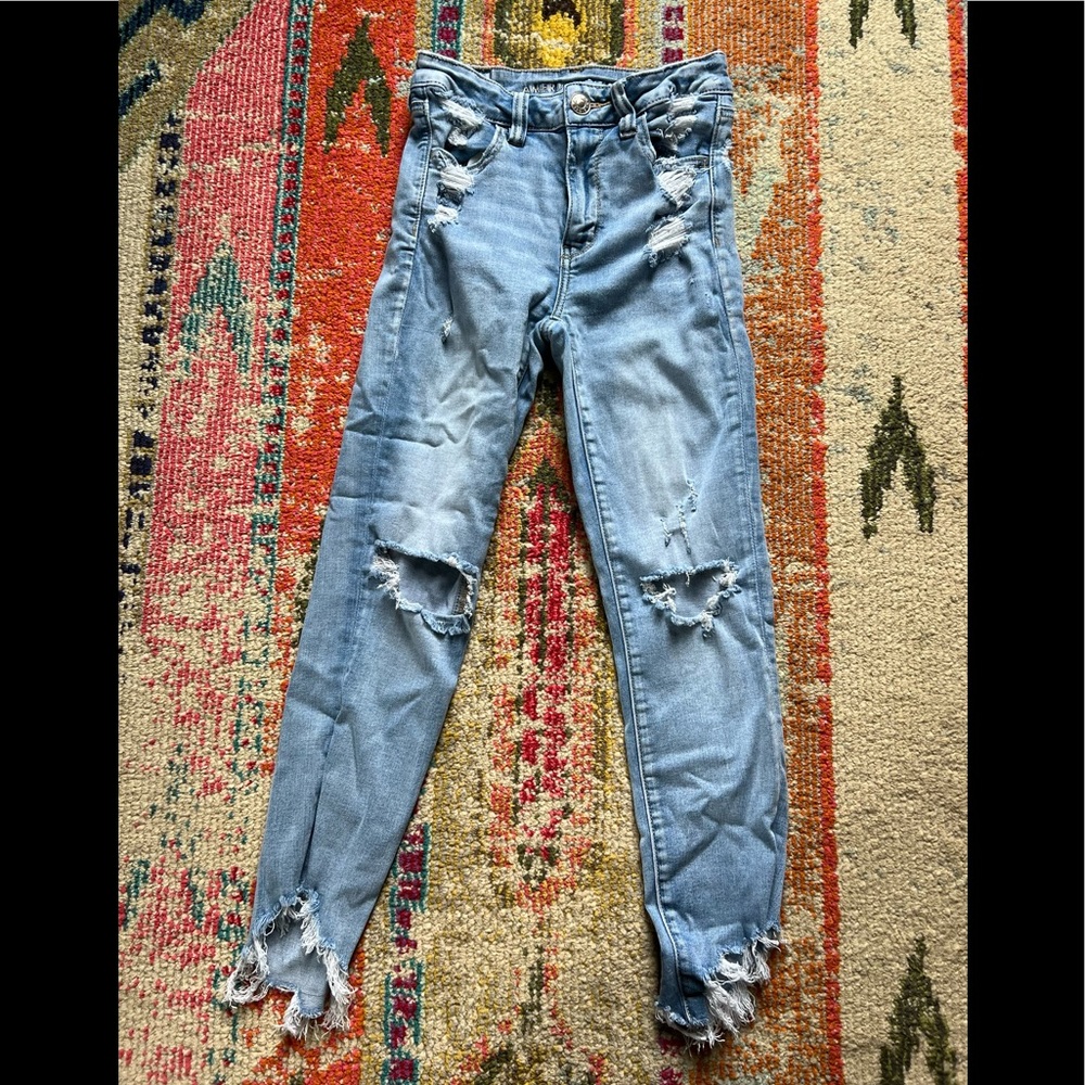 American Eagle cropped skinny jeans